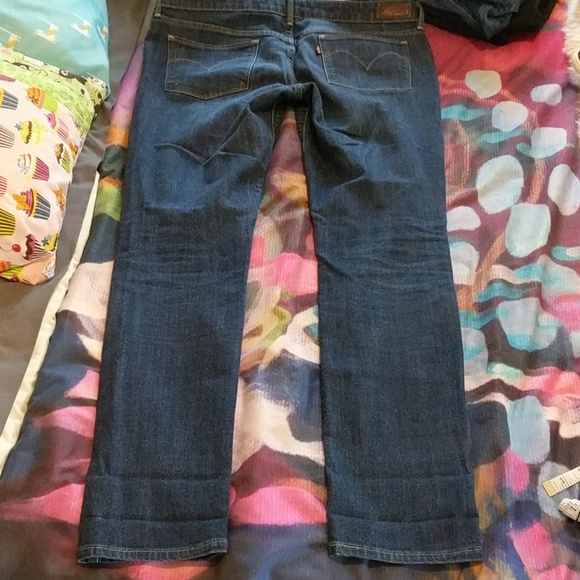 Levi's Slight Curve Skinny Jeans - Picture 7 of 8